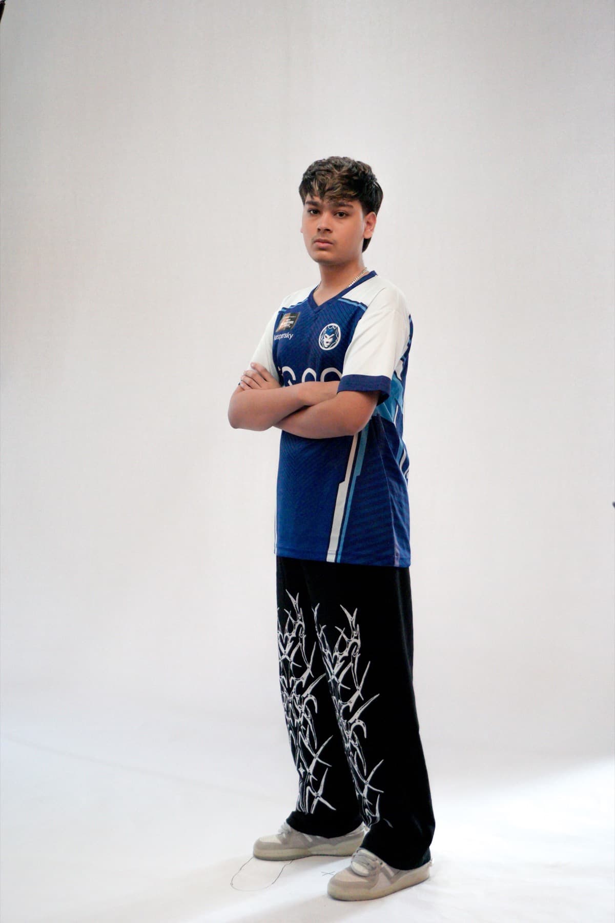 Esports team jersey reference for a custom player uniform